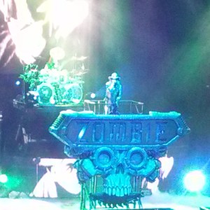 (Pic of Rob Zombie at Mayhem Fest 2013)