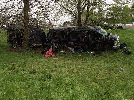 150406-i85-crash-arp-1203p_3e6889ed9c2225d6d2a4bd2859829532.nbcnews-ux-720-520