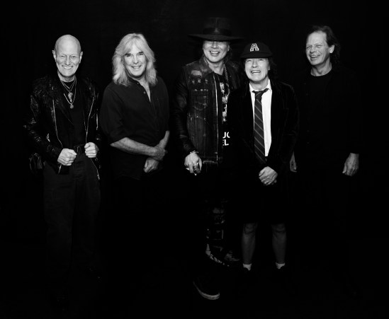 ACDCGroupShotBWKatarinaBenzovaA94A7287